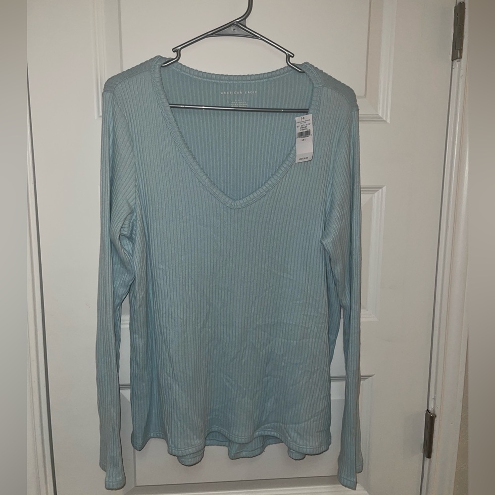 American Eagle Long Sleeve